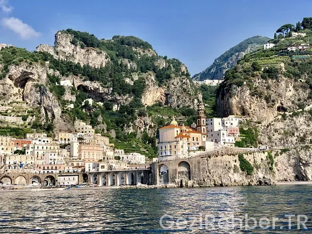 Amalfi kıyıları gezi rehberi Amalfi kıyıları gezi rehberi