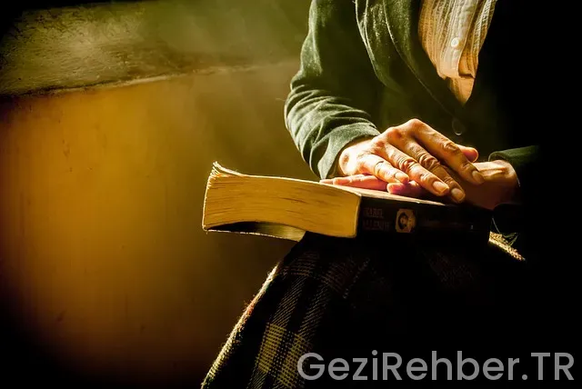 Ege gezi rehberi kitap