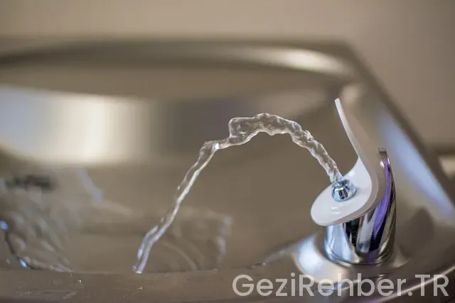 Gez çeşme taksi durağı Gez çeşme taksi durağı