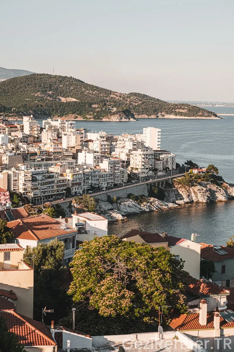 Kavala nerede kalınır