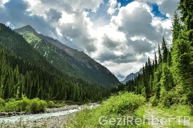 Kazakistan gezi turu