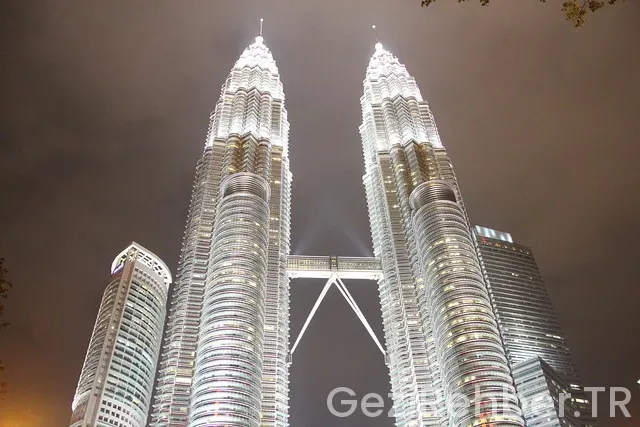 Kuala lumpur türkiye saat farkı