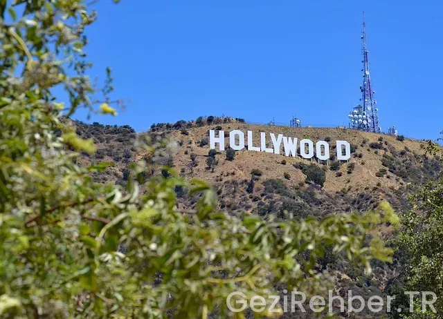 Los angeles ile türkiye arasındaki saat farkı
