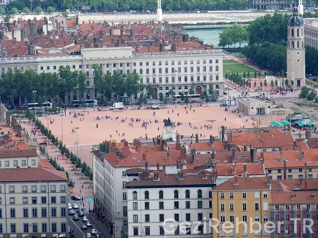 Lyon gezi Lyon gezi