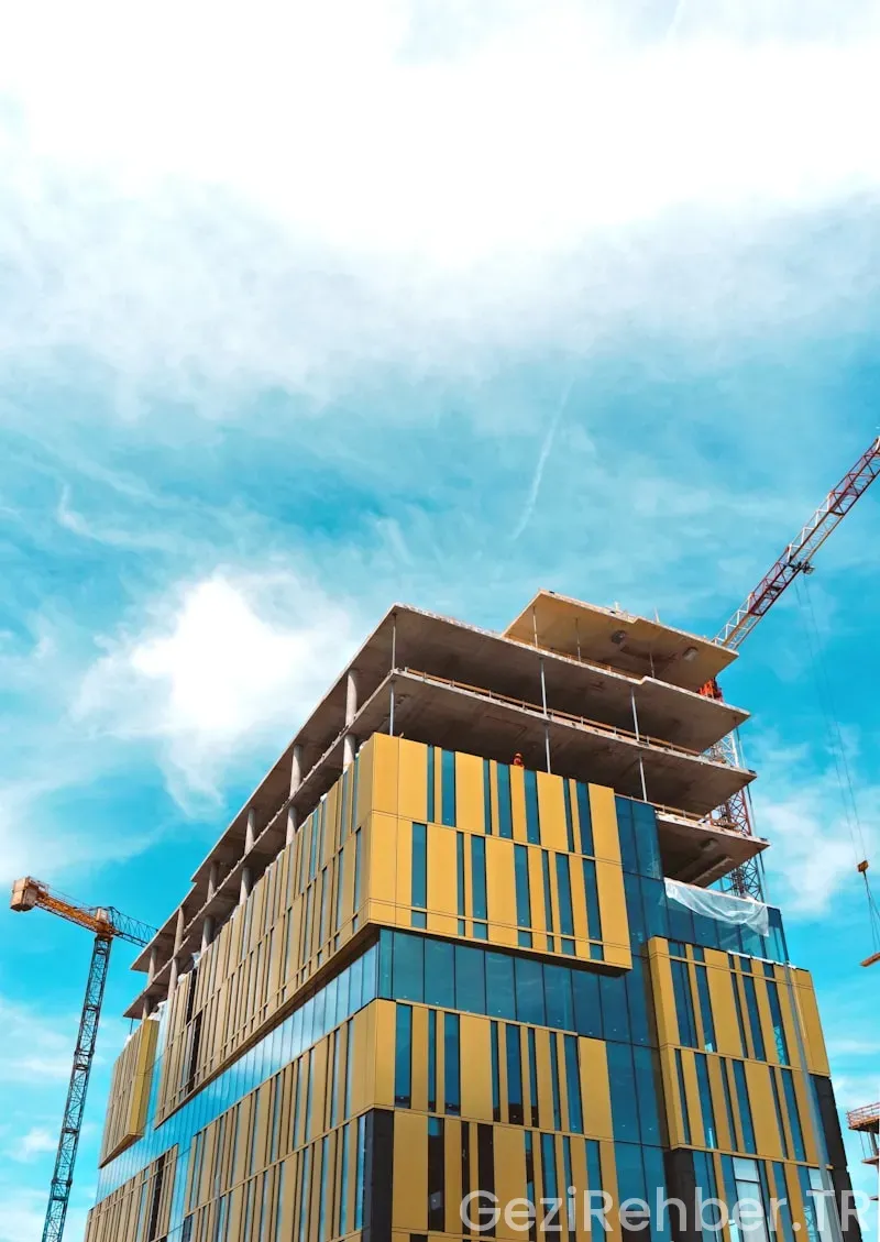 Milano nerede kalınır