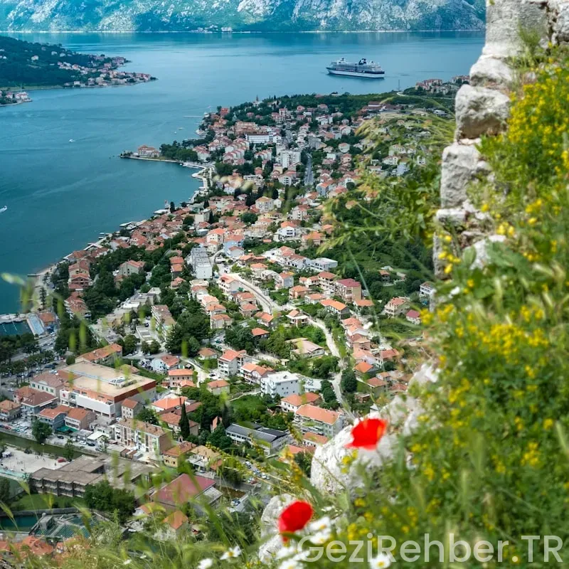 Montenegro gezi rehberi