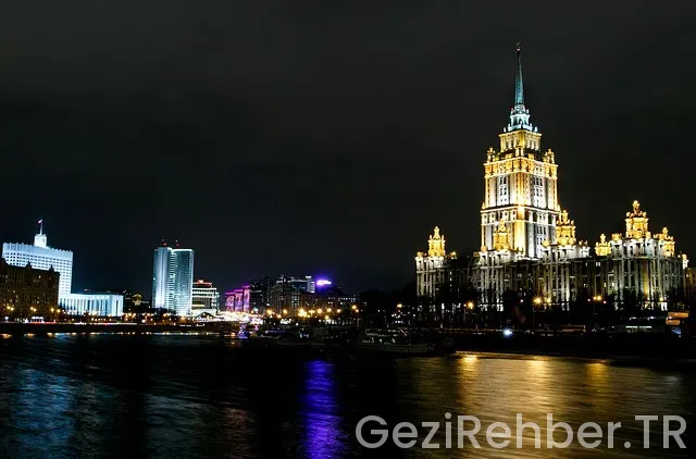 Moskova gezi turları