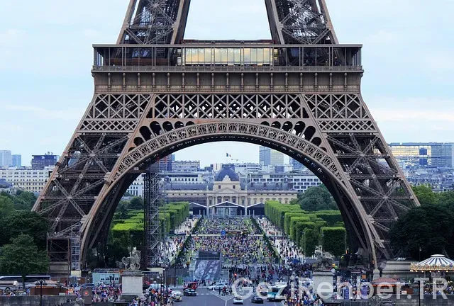 Paris gezi rehberi