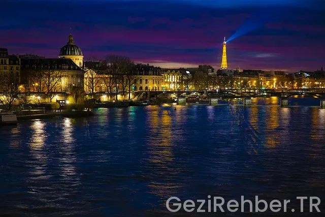 Paris gezi rehberi