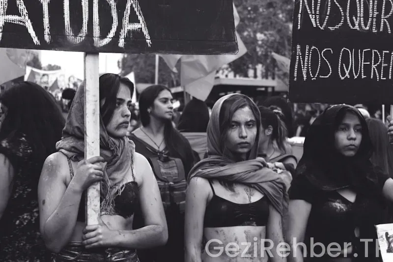 Paulo coelho santiago de compostela hac yolu hikayeleri