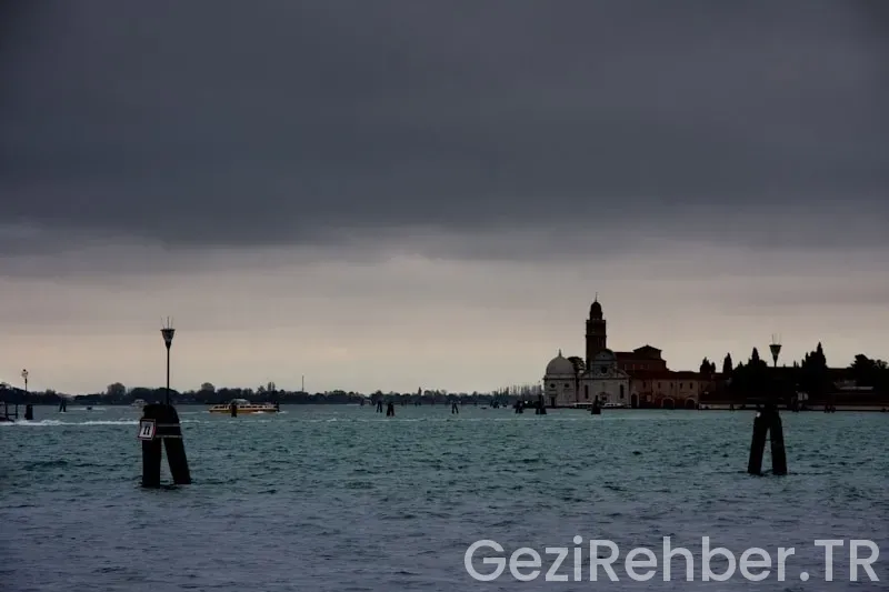 Soğuk ve yağışlı kasım sabahı yola çıktık hikayenin devamını
