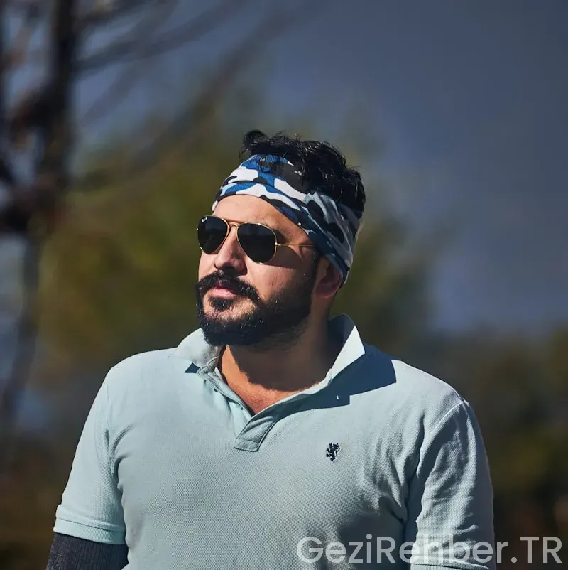 Uzun ince bir yoldayım sözleri ve hikayeleri