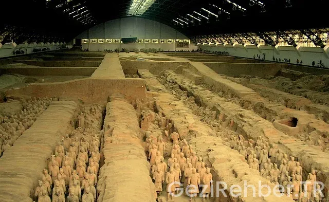 8000 km uçakla kaç saat