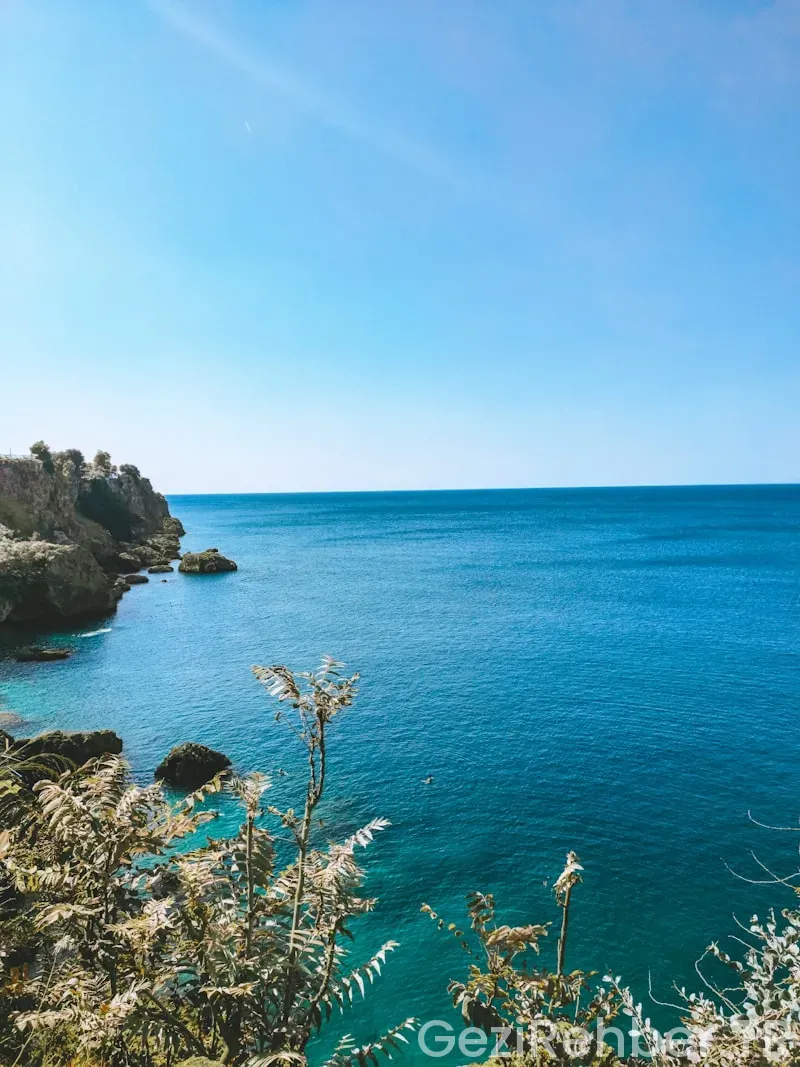 Akdeniz Gezi Rehberi Akdeniz Gezi Rehberi