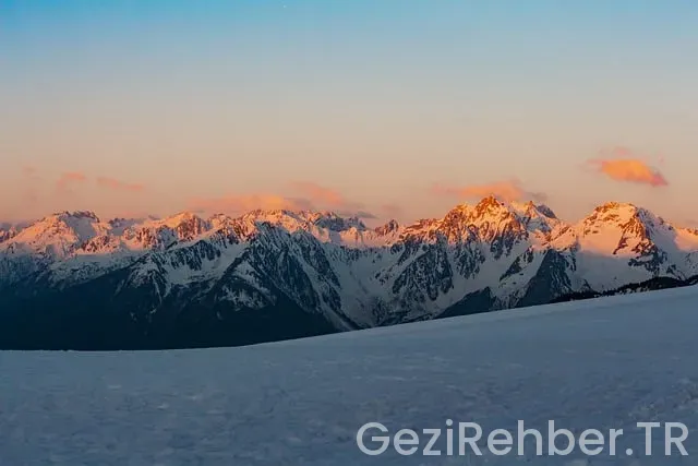 Akdeniz'deki turistik yerler