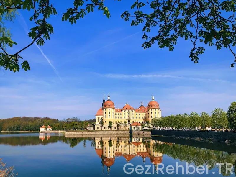 Almanya saat farkı türkiye