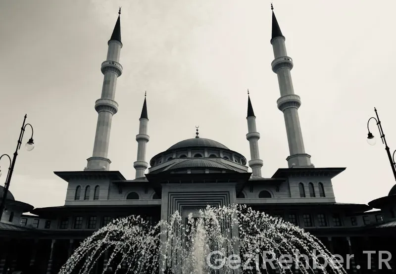 Antalya’nın Vazgeçilmez Rotası Side Gezi Rehberi