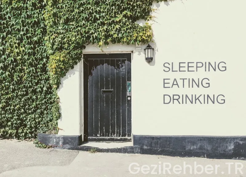 Atina Taverna Tavsiyeleri