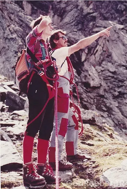 Avustralya uçakla kaç saat türkiye