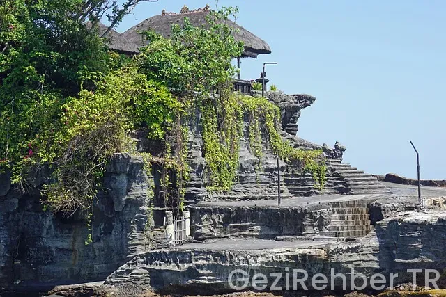 Bali uçakla kaç saat