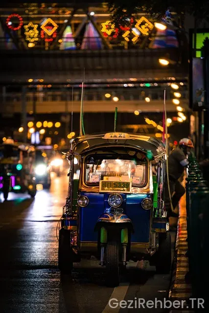 Bangkok nerede kalınır