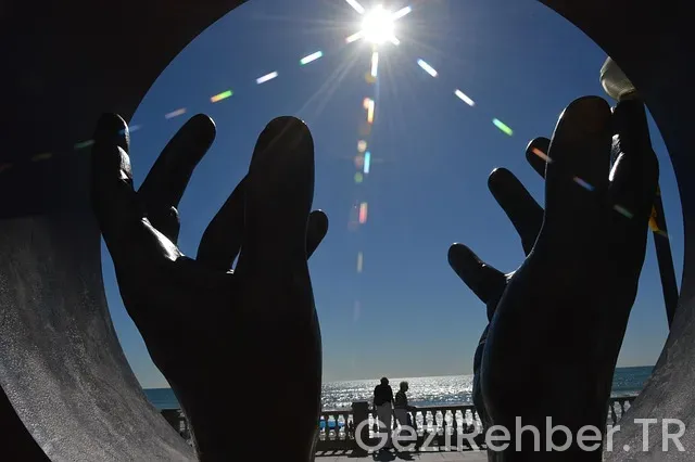 Barcelona nerede kalınır