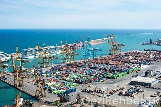 Barselona Gezi Rehberi Kitap Barselona Gezi Rehberi Kitap