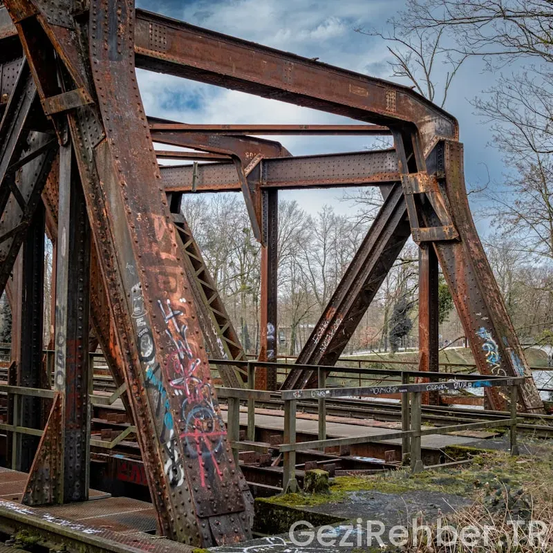 Basel türkiye saat farkı