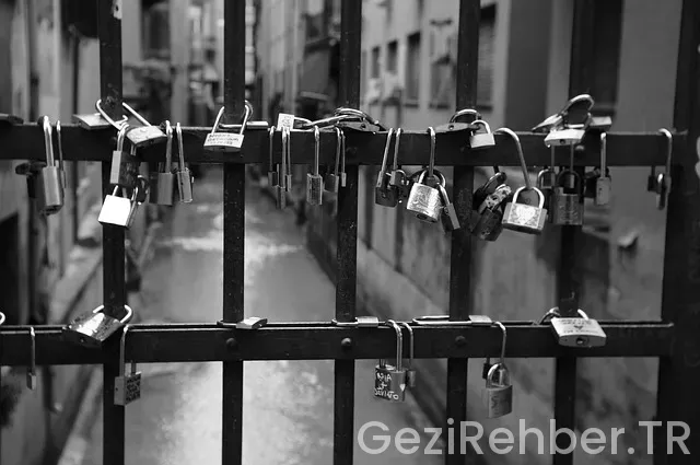 Bologna Gezi Rehberi