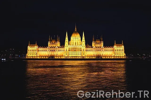 Budapeşte uçakla kaç saat