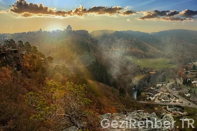 Burg Eltz Kalesi