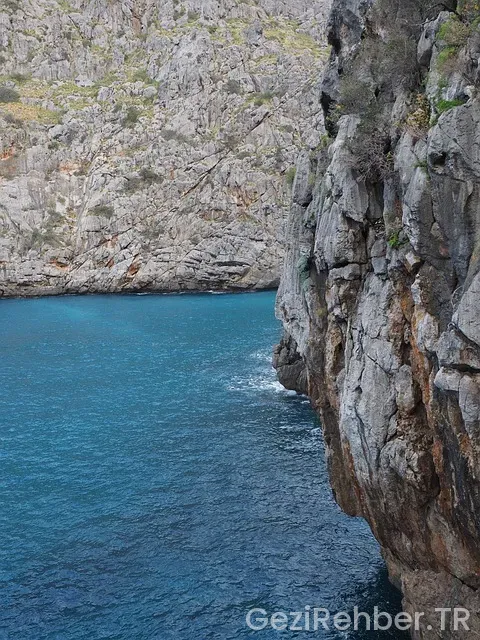 Çin amerika uçakla kaç saat