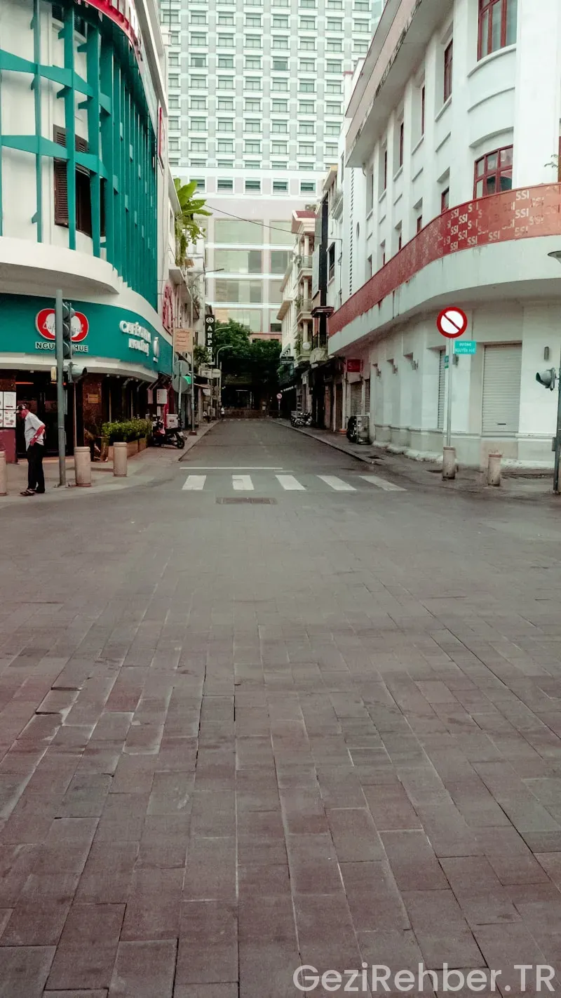 Çin sokak gezisi Çin sokak gezisi