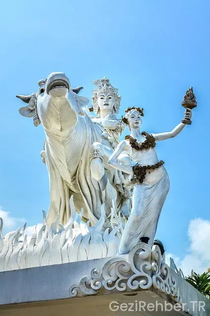 Diyarbakır mekke arası uçakla kaç saat