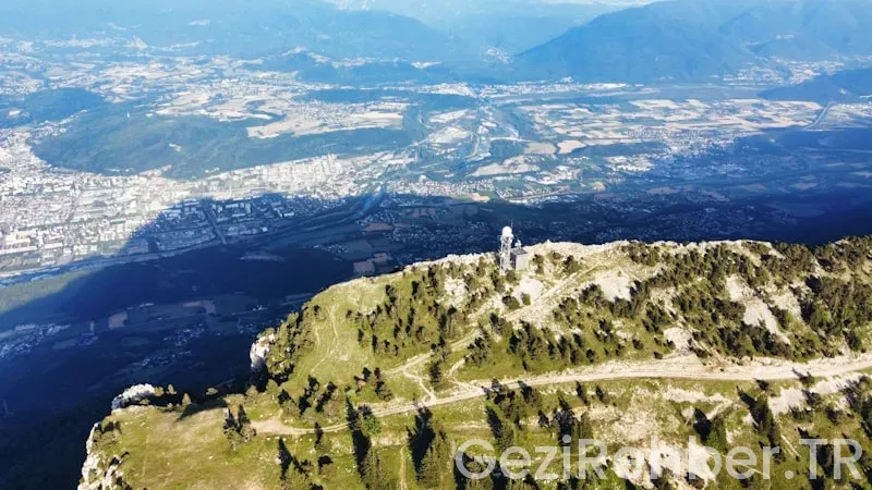 Dolomites travel guide