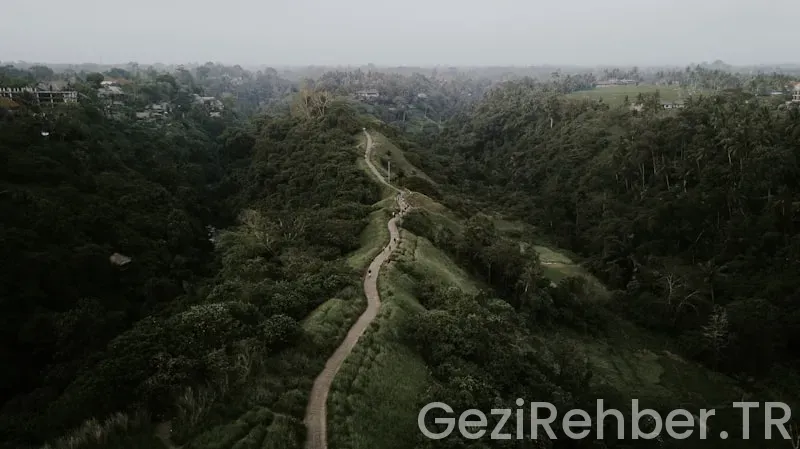 En İyi Doğa Yürüyüşü Rotaları