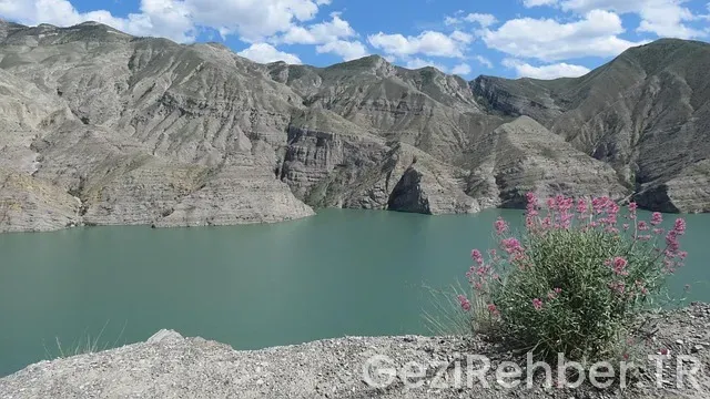 Erzurum medine arası uçakla kaç saat