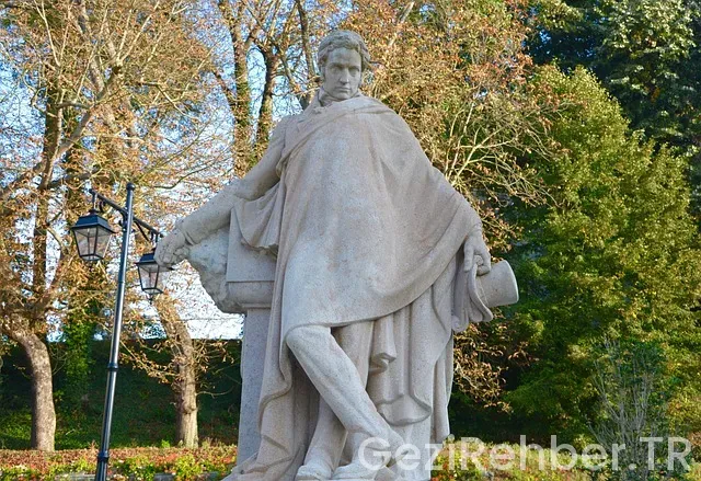 Ets tur rezervasyon bilgileri