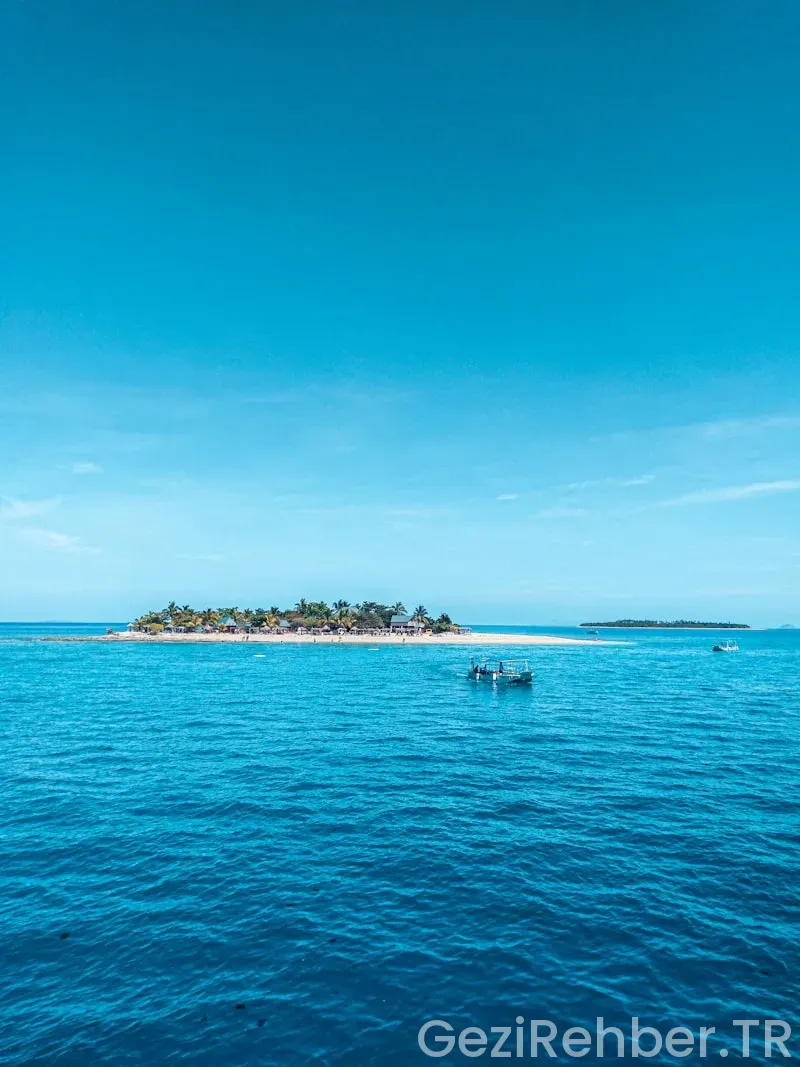 Fiji adası havuz