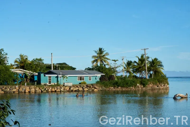 Fiji adası özerkmi