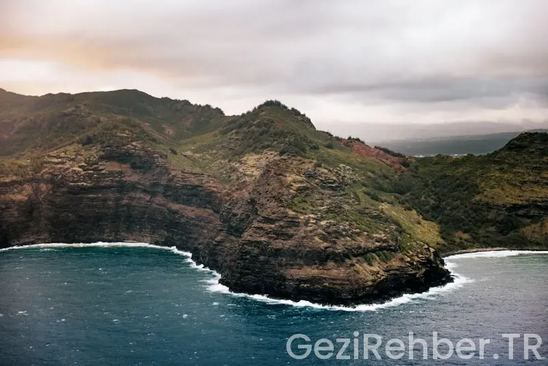 Free hawaii travel guide by mail