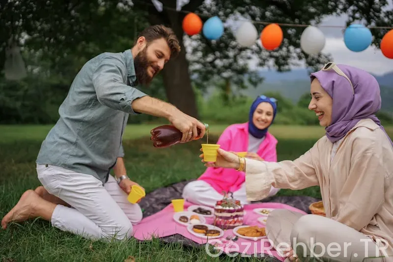 Gezi türkiye tatil rehberi 25 yıl hepsiburada Gezi türkiye tatil rehberi 25 yıl hepsiburada