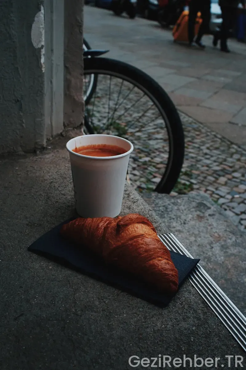 Gezi Turları İçin Kahvaltıda Ne Yenir?
