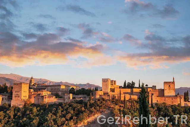 Granada gezi rehberi Granada gezi rehberi