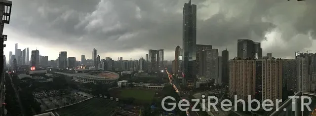 Guangzhou uçakla kaç saat
