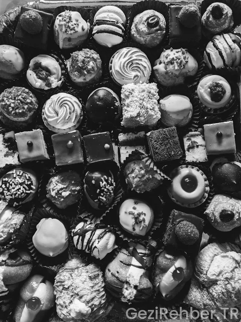 Hangi Tatlı Nerede Yenir? Hangi Tatlı Nerede Yenir?