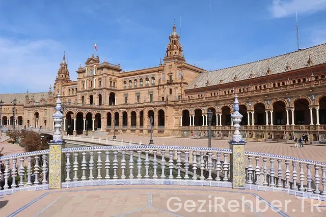 Helsinki de nerede kalınır