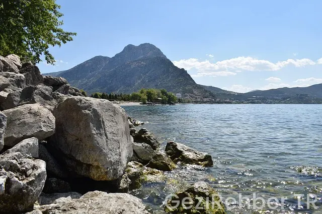 Isparta mekke arası uçakla kaç saat