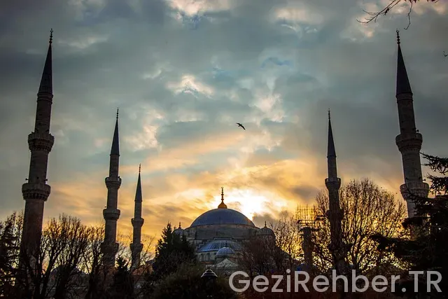 İstanbul Pekin Uçakla Kaç Saat