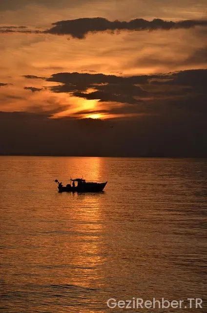 İzmir ığdır uçakla kaç saat